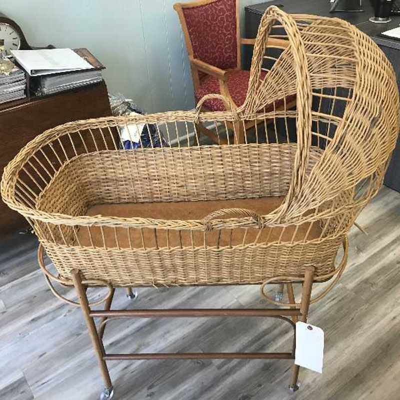 Vintage Wicker Furniture Repair Restoration Mumford Restoration   Wicker Furniture Repair Restoration Wicker Bassenet Before 